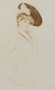 Miss Taylor assise, portant un chapeau